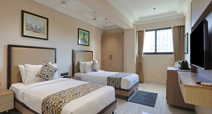 Hotel Royal Town Room Type - Family Suite triple bed
