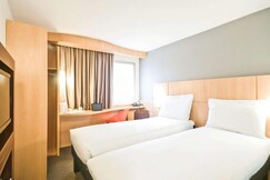 ibis London Heathrow Airport