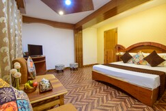 Hotel Indventure Hadimba Manali
