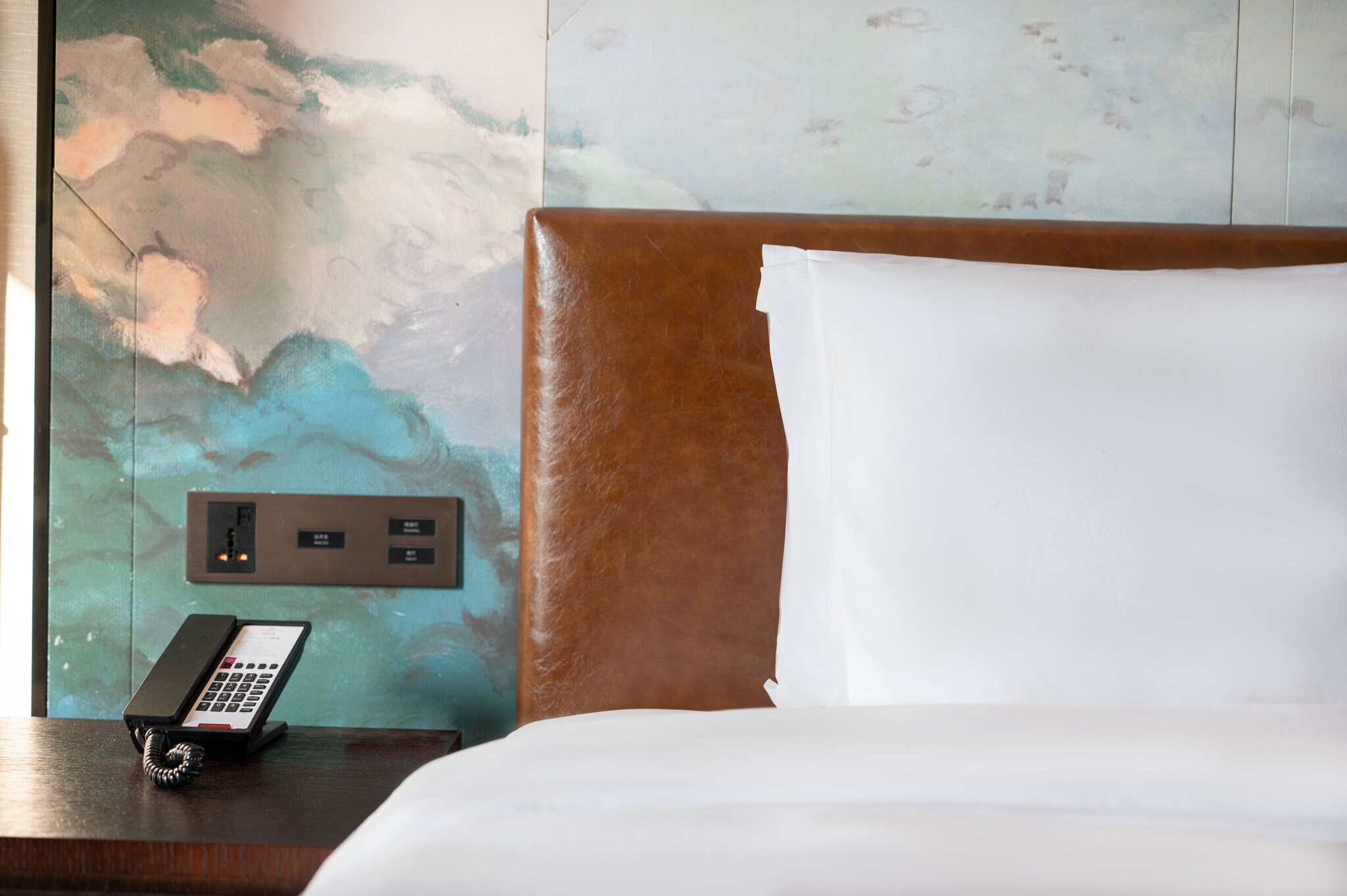 Crowne Plaza Chengdu Wenjiang - Tap to explore photos