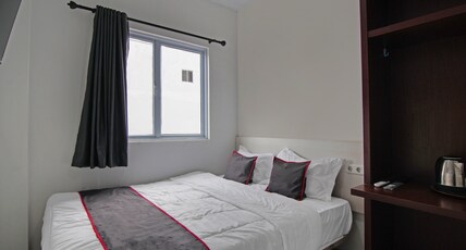 Hotel O Koala House Room Type - Indonesia Deluxe Double