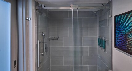 Hilton Anchorage Room Type - 2 DOUBLE BEDS
