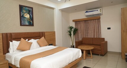 Hotel Lee Park Room Type - Deluxe