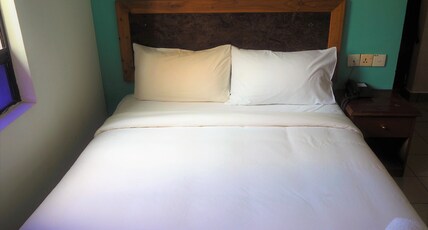 WTC Hotel, Kuala Lumpur (Formerly Leo Palace Hotel Classic Wing) Room Type - Deluxe Triple Room
