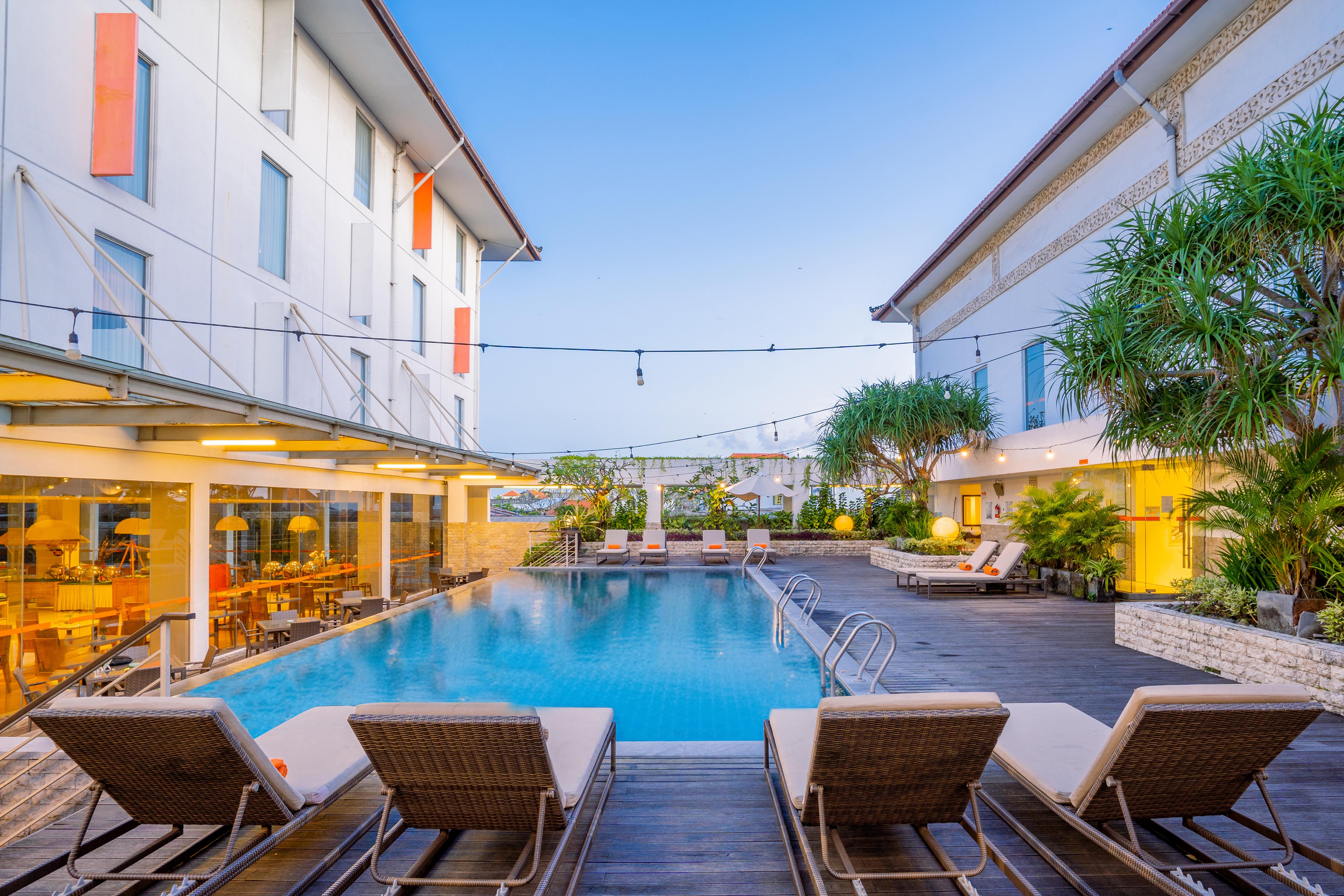HARRIS Hotel & Conventions Denpasar Bali - Tap to explore photos