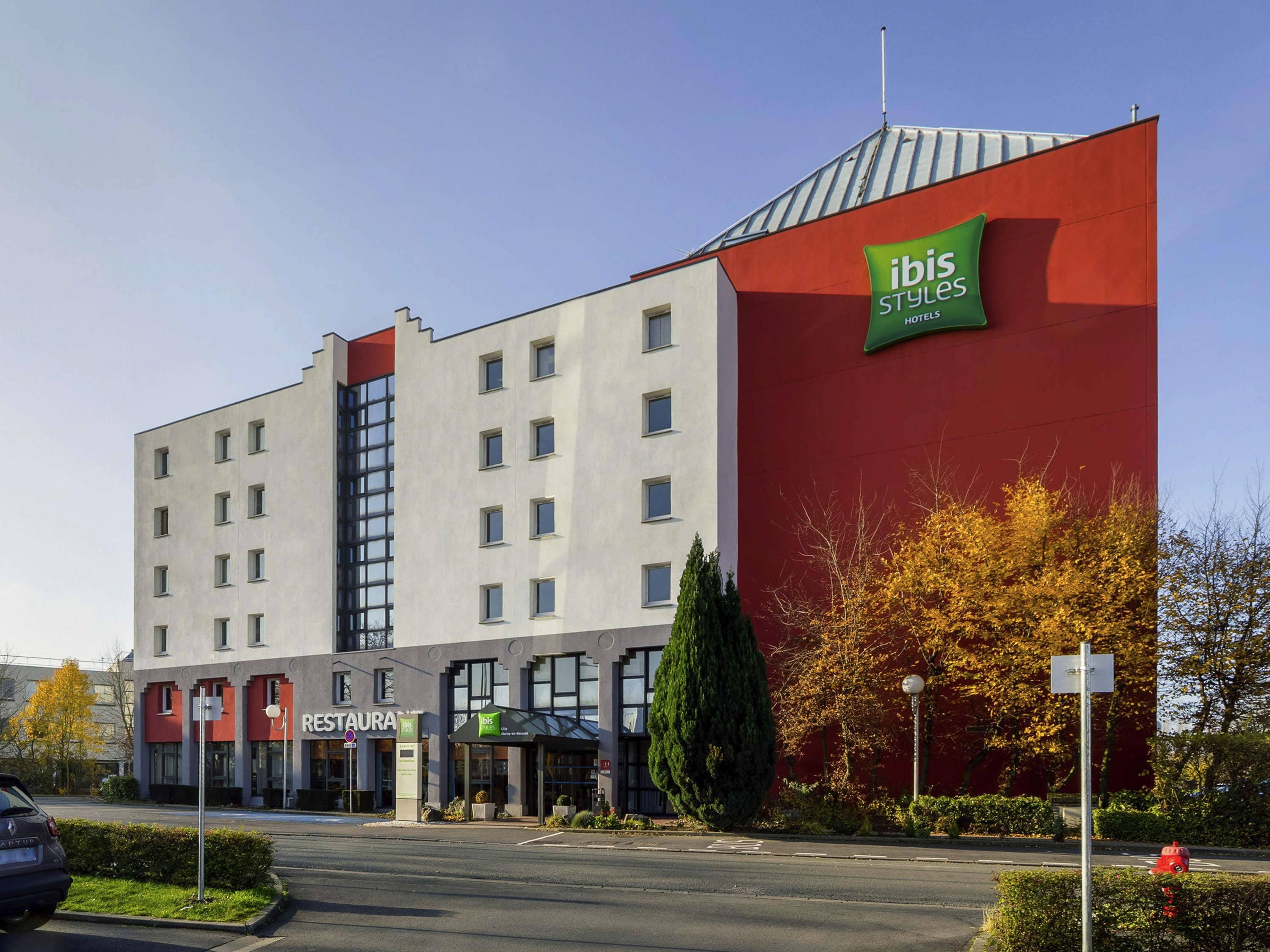 ibis Styles Lille Marcq en Baroeul - Tap to explore photos