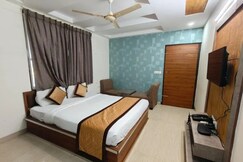 FabHotel Prime Royal Elite