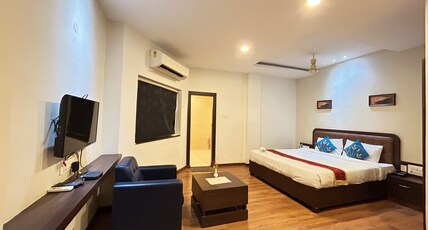 Hotel Himalaya Park Room Type - Deluxe Room