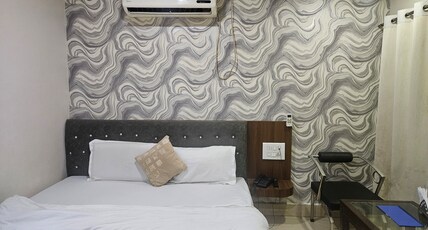 Hotel City Star Room Type - Deluxe ROOM