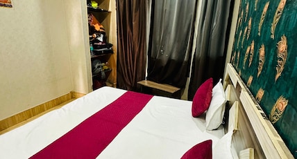 Keshav Dham Ashram Near Prem Mandir Room Type - 105