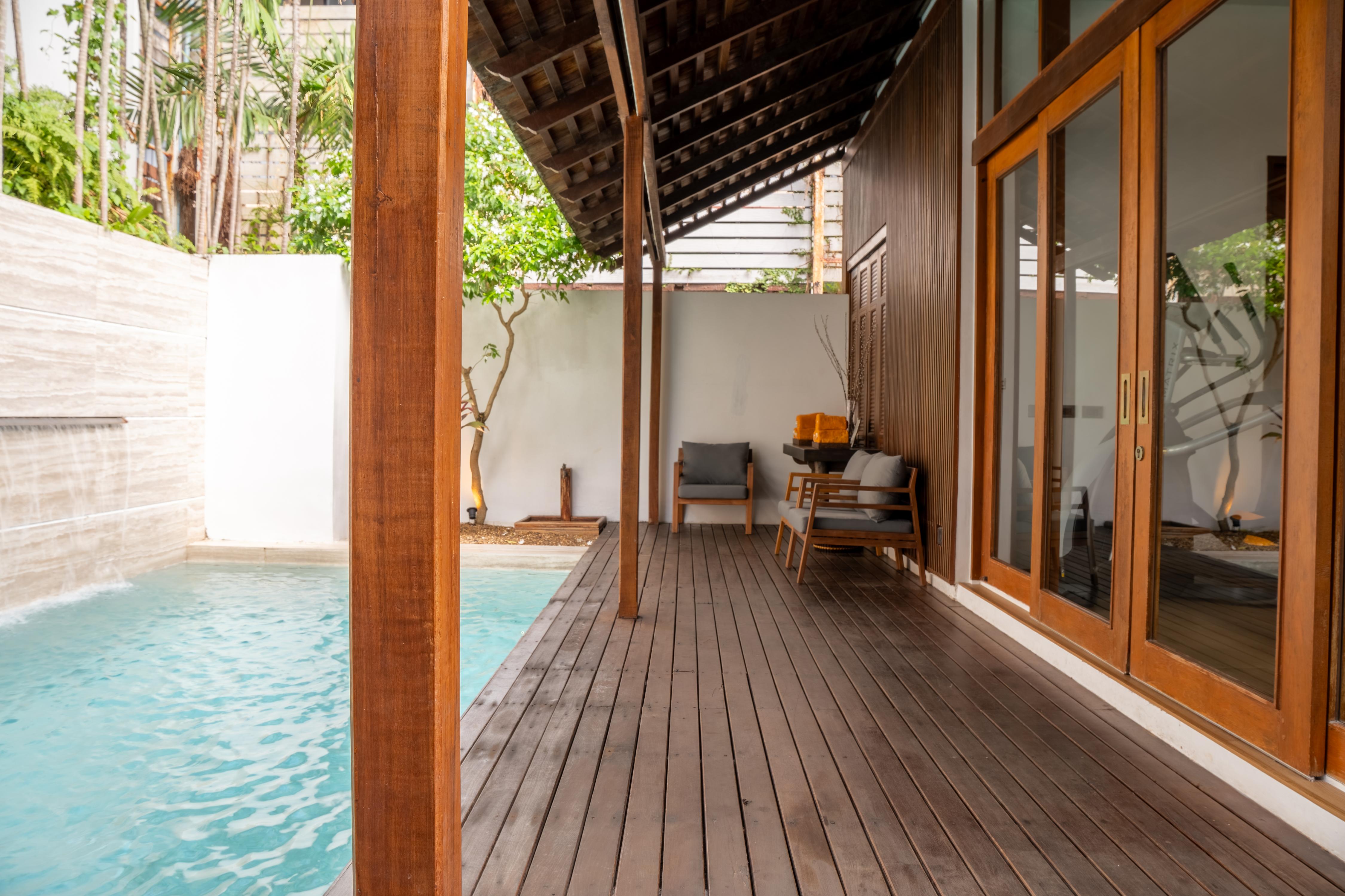 Malisa Villa Suites - Tap to explore photos
