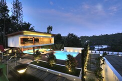 Le Villagio | Apartment, Domes and Pool