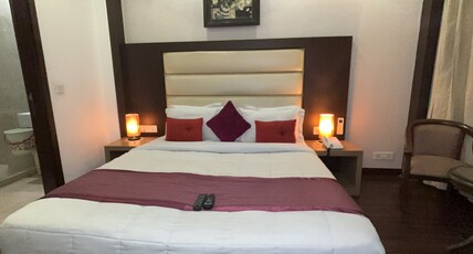 Indiyaah Residency Room Type - Superior Room with Balcony