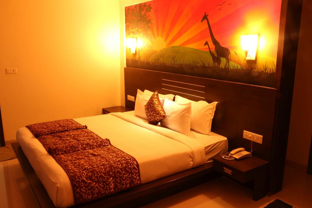 HOTEL REEVANTA - Tap to explore photos