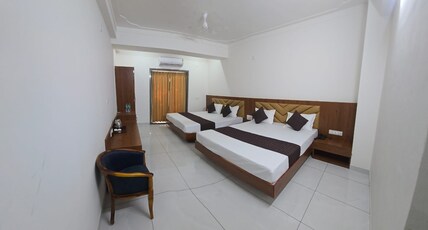 Raajsa Resort Deogarh Room Type - Deluxe 4 Occupancy Room