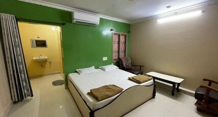Hotel Royal Residency Room Type - SUITE ROOM AC