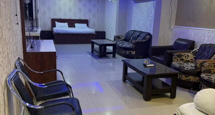 Hotel Bodhraj Inn Room Type - Room Hall