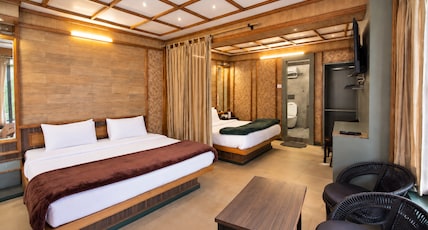 The Shivraj Lakeside Retreat Nainital on Mall Road Room Type - Family Room The Shivraj Lakeside Retreat Nainital on Mall Road Room Type - Family Room