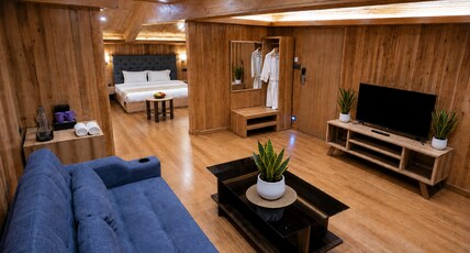 Mount Magnolia Boutique Hotel & Spa Room Type - Attic Suite with Balcony, Heaters, and Electric Blanket Mount Magnolia Boutique Hotel & Spa Room Type - Attic Suite with Balcony, Heaters, and Electric Blanket