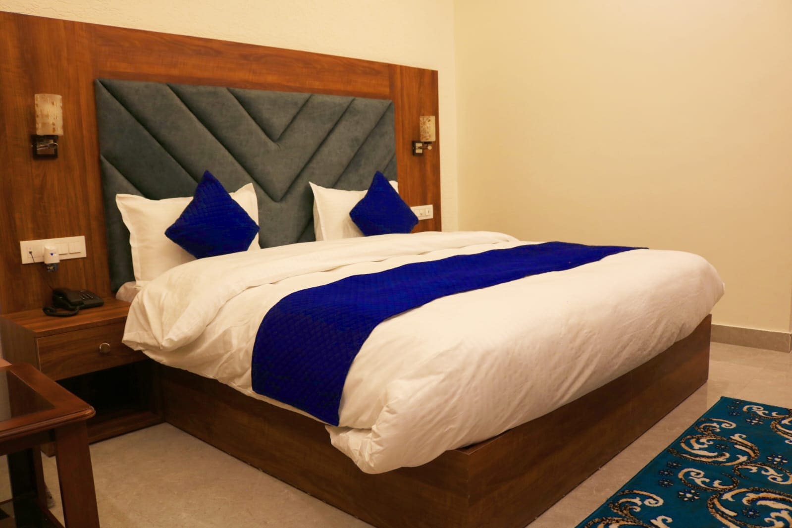 HOTEL RAH INN - Tap to explore photos