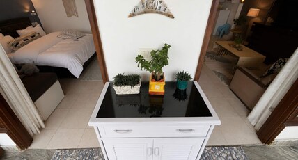 Valley VIEW 2BHK Secluded 1KM from Mall RD Parking Room Type - Valley VIEW 2BHK Secluded 1KM from Mall RD Parking