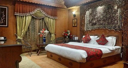 The Mughal Sheraton Room Type - Mughal Executive Room
