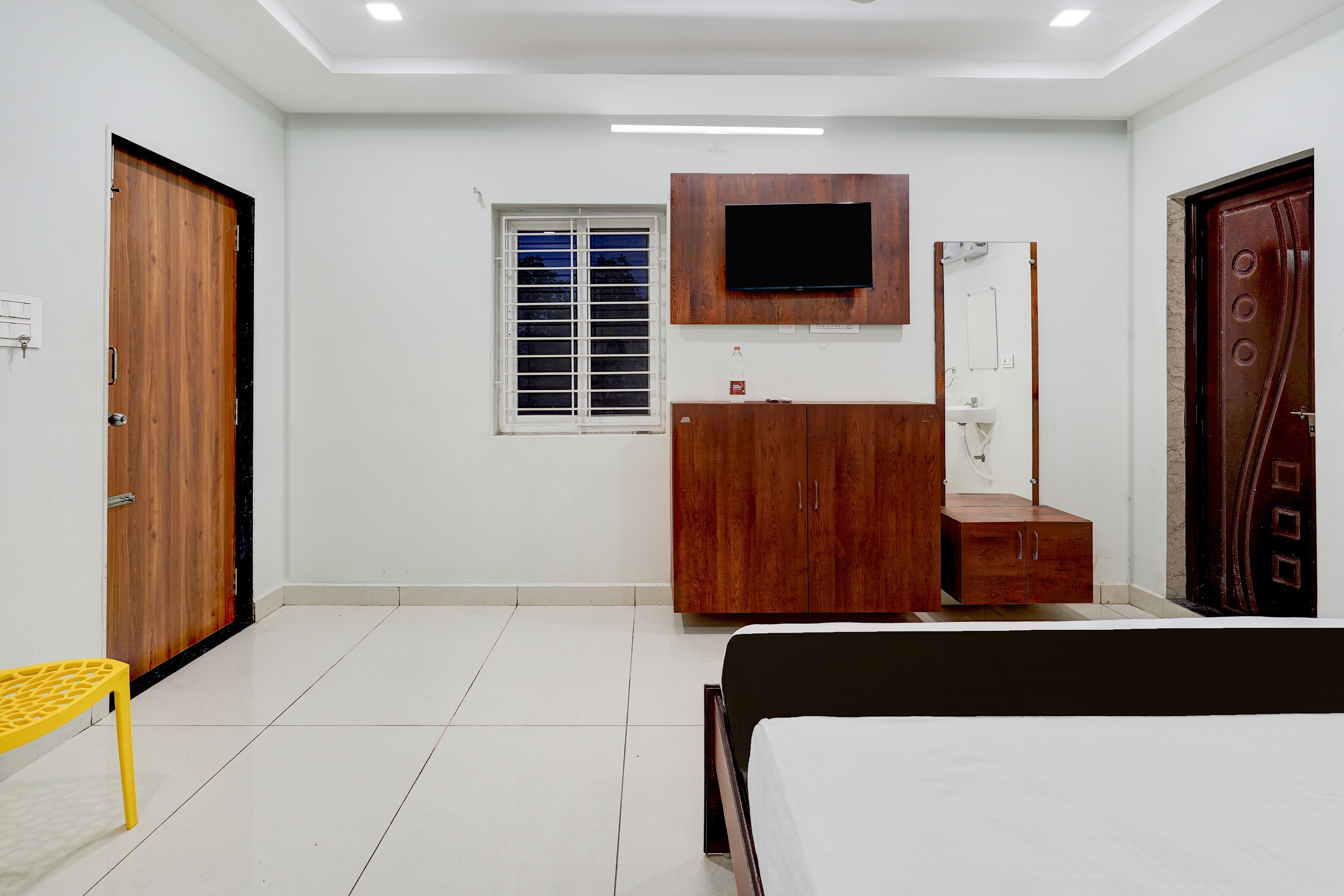 OYO Collection O Mini Bypass Nellore Road Formerly AMR Guest Inn - Tap to explore photos