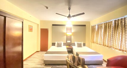Astoria Hotel- Kolkata Room Type - Double Deluxe