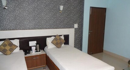 Hotel Om Regency Room Type - Super Deluxe Room