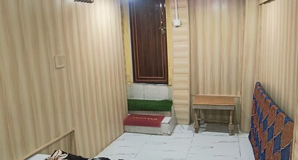 SHIV SHANKAR HOME STAY  Room Type - Deluxe Bedroom 1