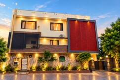 Aashirwad (Luxurious Villa)