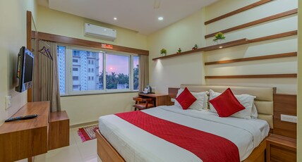 Hotel Sai Deluxe Room Type - Executive Non AC