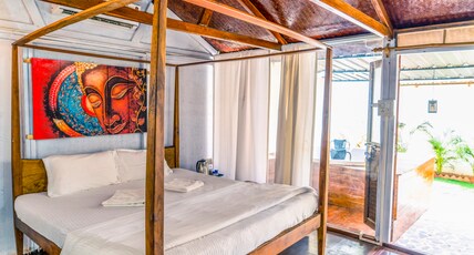 Village Susegat Beach Resort Goa Room Type - Honeymoon Hut With Bathtub