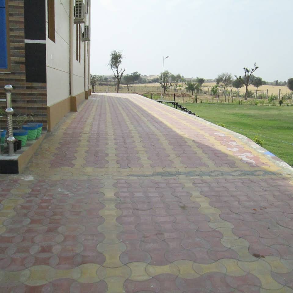 Shree Vishvakarma Resorts & Marriage Garden - Tap to explore photos
