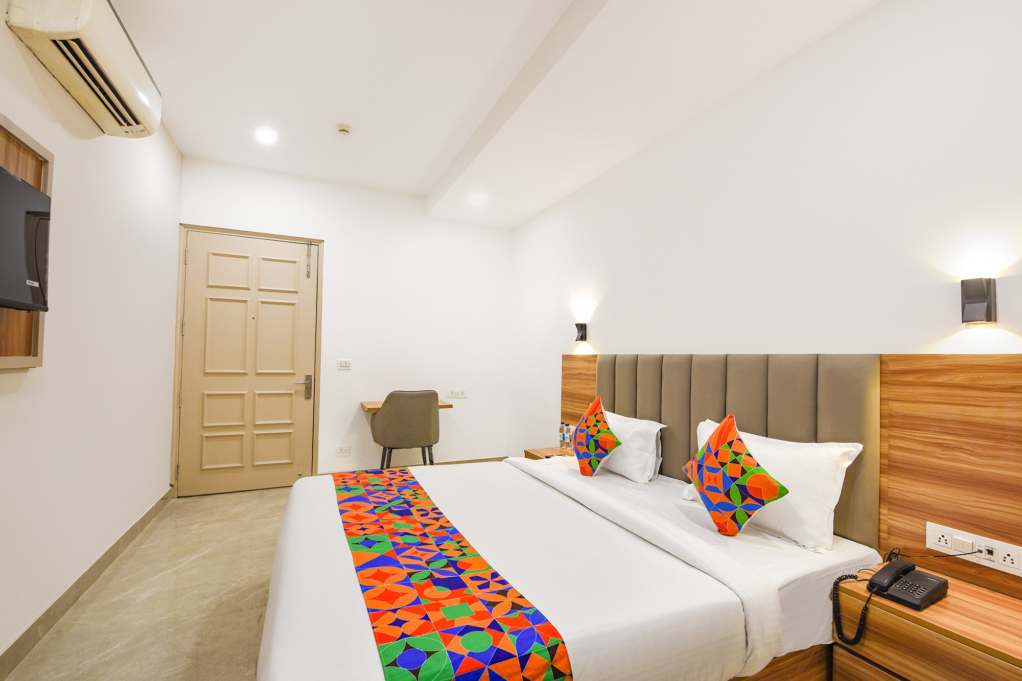 FabHotel Moro Gujranwala Town - Tap to explore photos