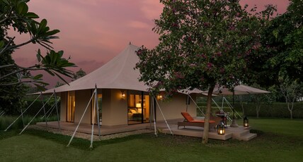 The Oberoi Vindhyavilas, Bandhavgarh Room Type - Luxury Tent - King Bed