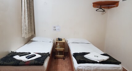 Sri Kumara Lodge Room Type - Economy Double Non AC