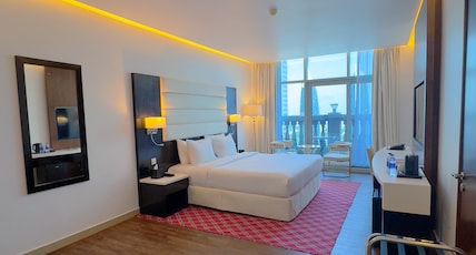 Emirates Grand Hotel Room Type - Club Rooms Burj View