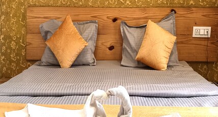 Hotel Yoga Retreat Room Type - Deluxe Rooms