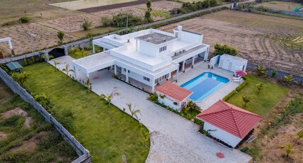 Surtaru Villa By Baywatch Stayzz Room Type - Surtaru Villa By Baywatch Stayzz