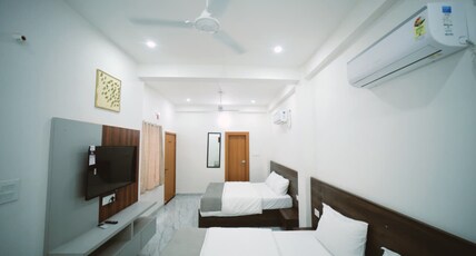 Amrit Sunshine Room Type - Premium Room