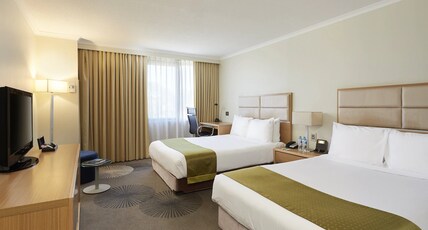 Holiday Inn Parramatta Room Type - Suite, One Bed, Non-Smoking Holiday Inn Parramatta Room Type - Suite, One Bed, Non-Smoking