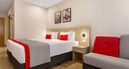 Ramada by Wyndham Madrid Tres Cantos Room Type - 2 Twin Beds, Family Room, Non-Smoking