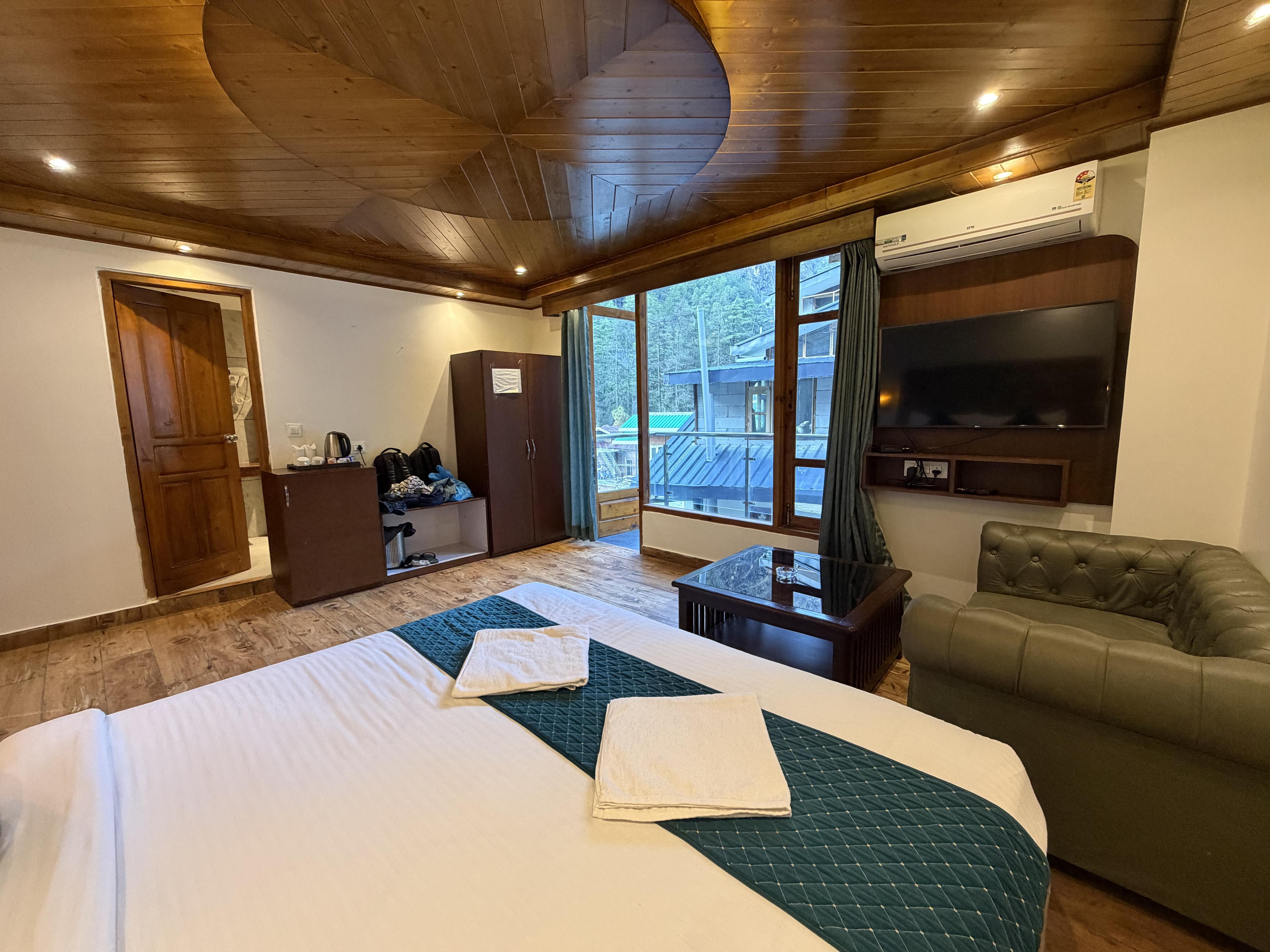 Hotel Asiia Holiday Kasol with Swimming pool (Central heated and air colled) - Tap to explore photos