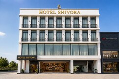 Hotel Shivora