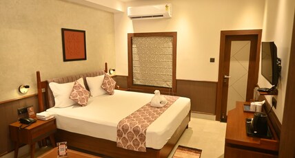 Hotel Sonar Bangla Tarapith Room Type - Deluxe Ac