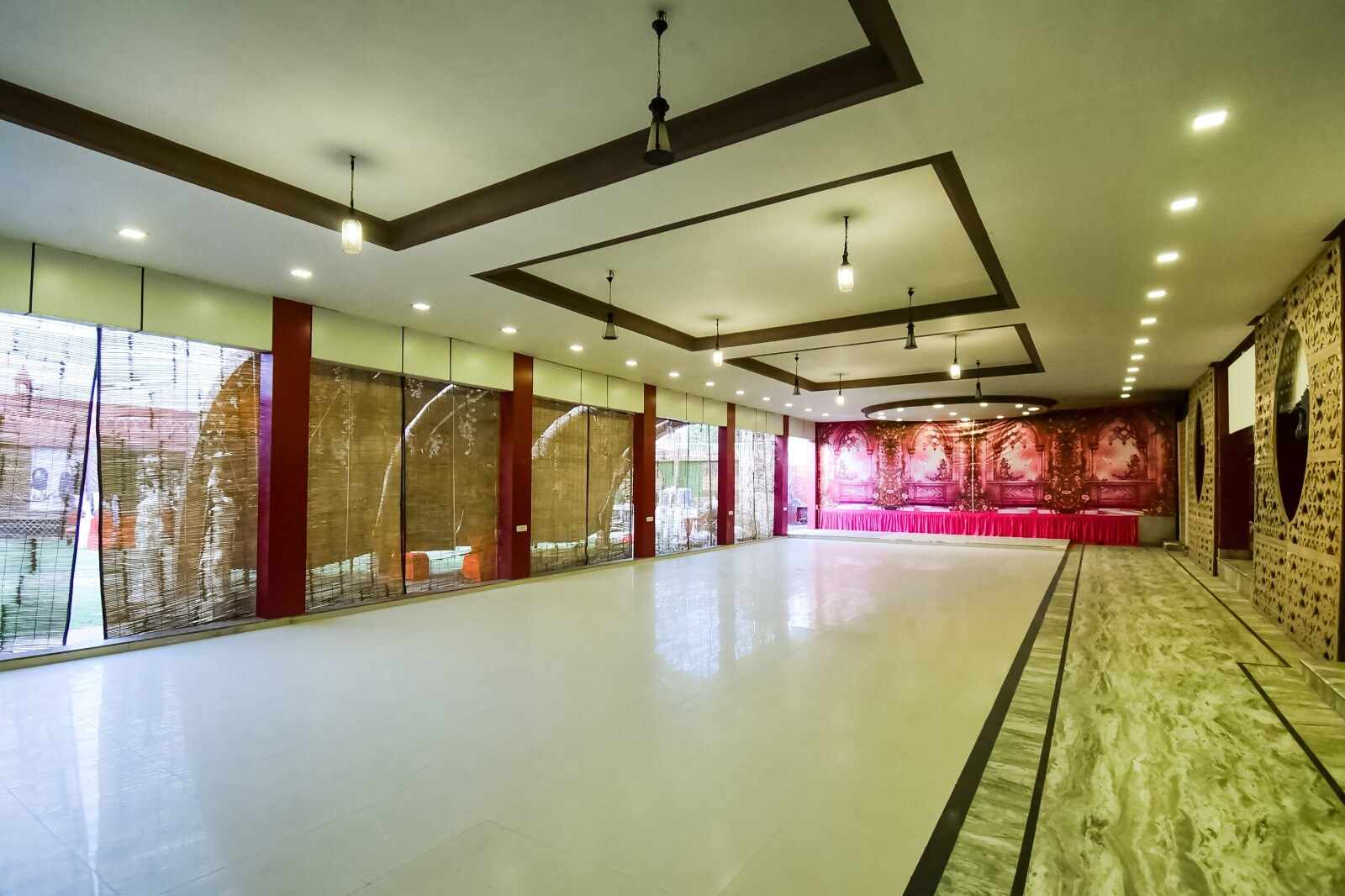 Main gallery