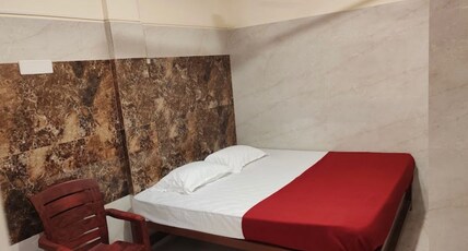 AMMAYI TEMPLE VIEW Room Type - Deluxe Double Bed Room