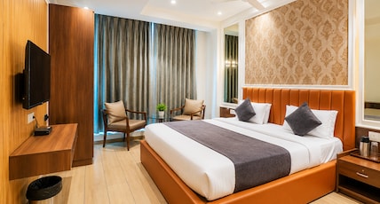 Hotel Meritus Inn Room Type - Deluxe Room Hotel Meritus Inn Room Type - Deluxe Room