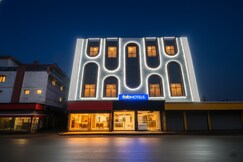 FabHotel Tulip Sarover